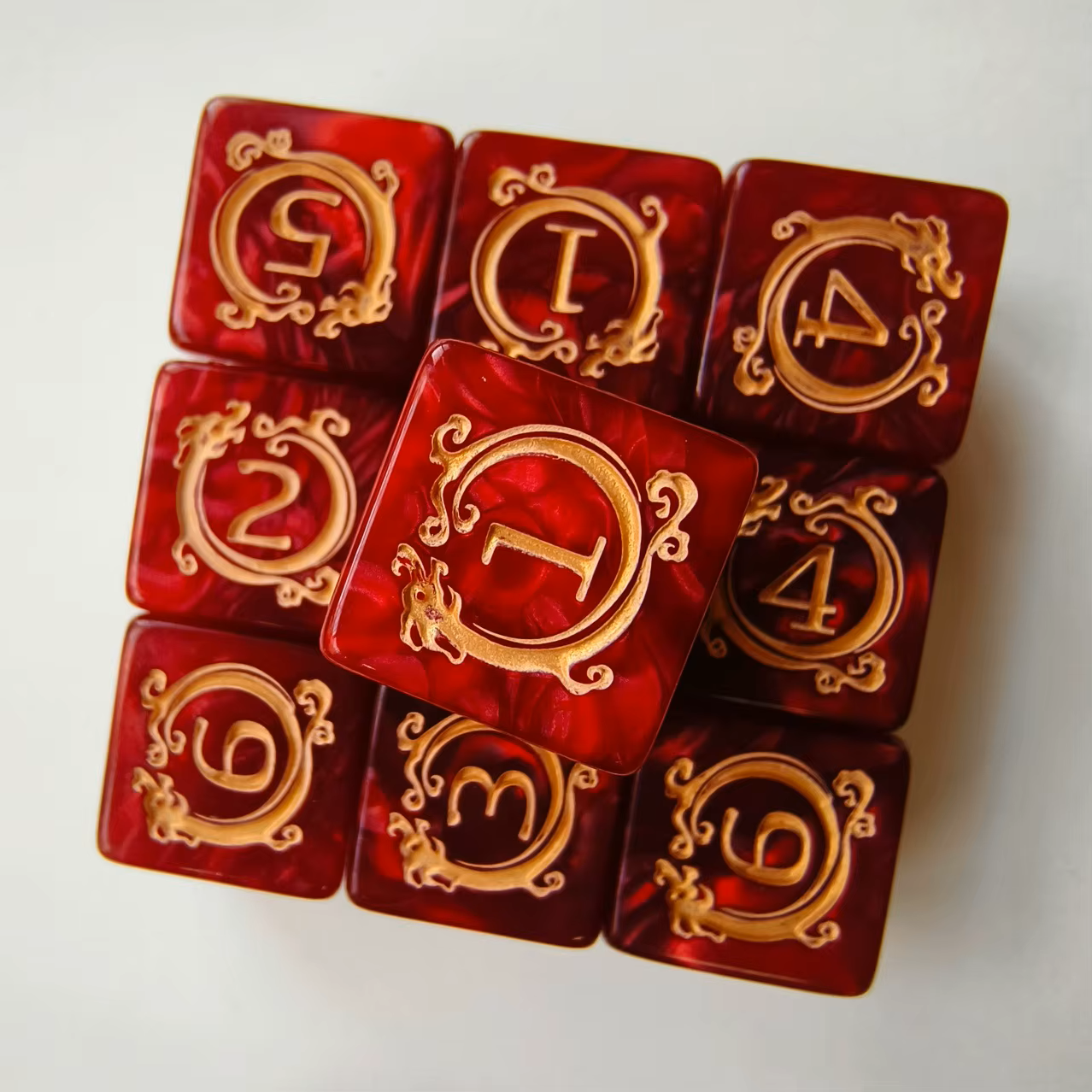 Set de 10 Dados Dragon D6 16mm Perlados
