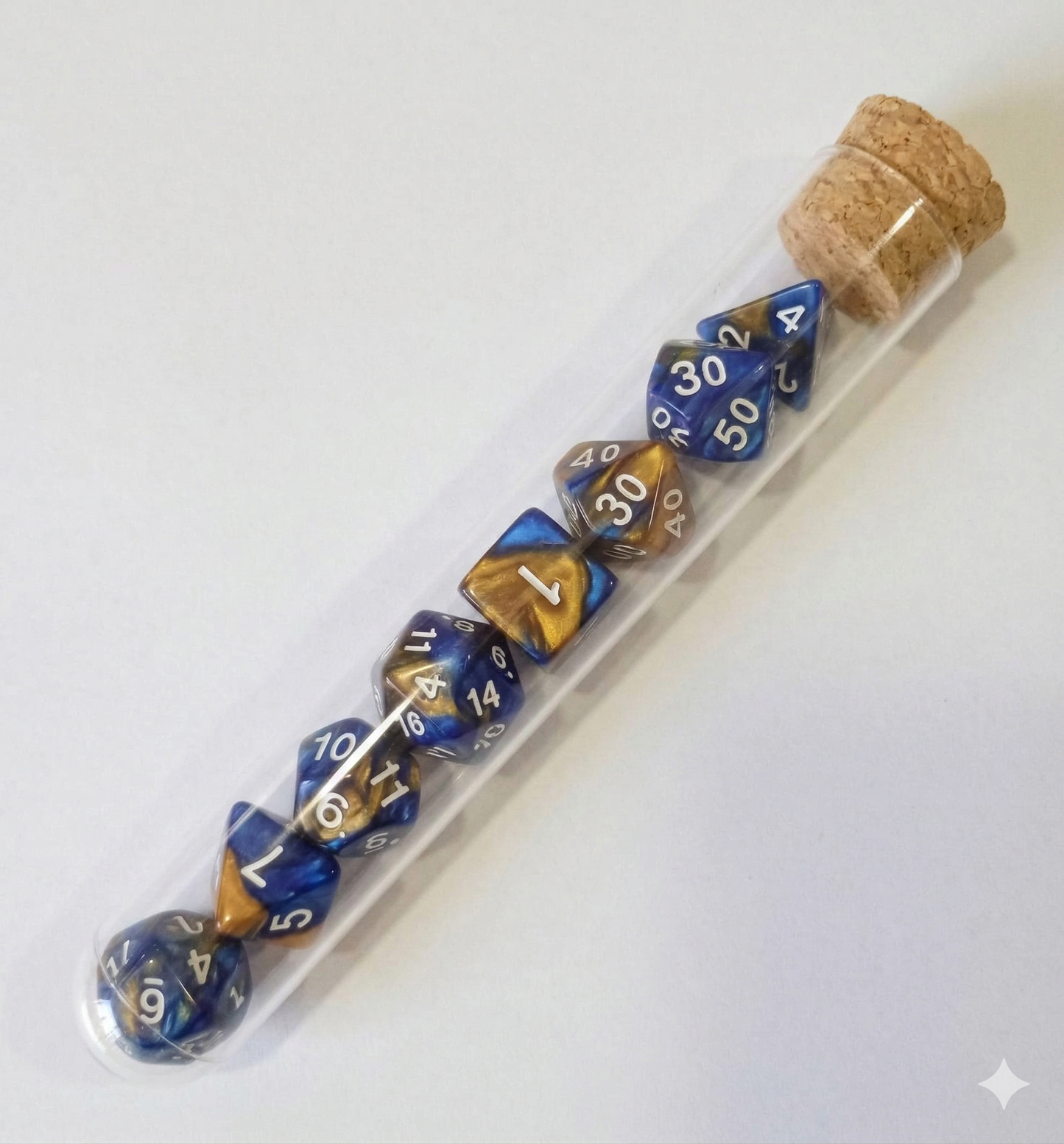 Esencias de Criaturas Místicas - Set Poliédrico de 7 Dados para Rol Perlados